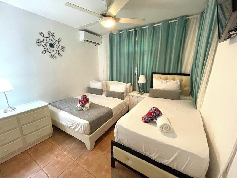 Bavaro Seaside Villas Beach Hotel & Spa image