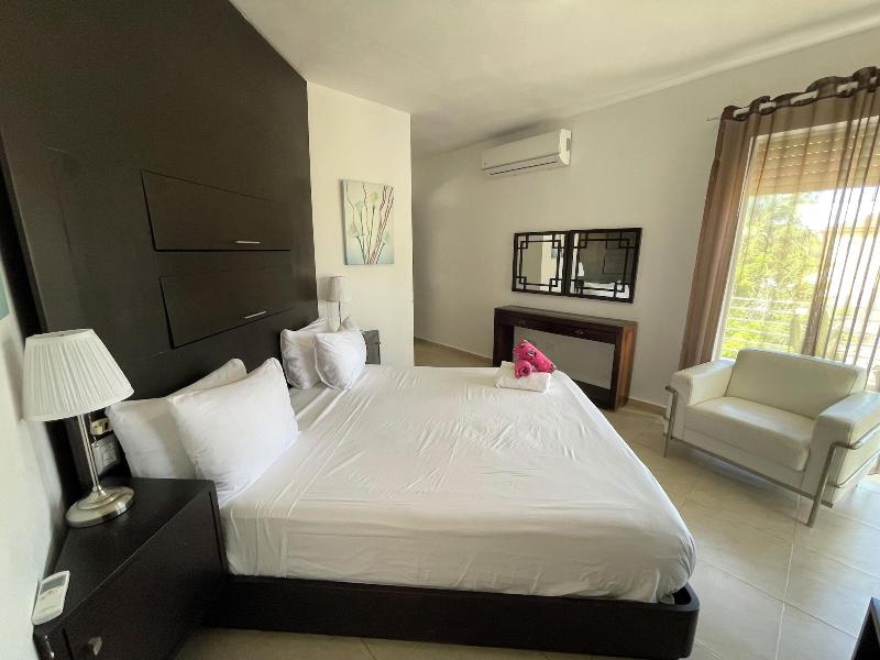 Bavaro Seaside Villas Beach Hotel & Spa image