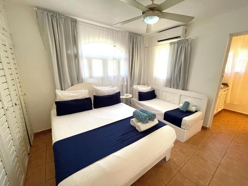 Bavaro Seaside Villas Beach Hotel & Spa image