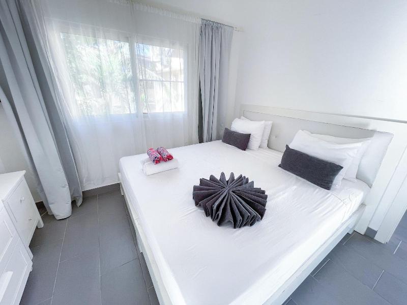Bavaro Seaside Villas Beach Hotel & Spa image