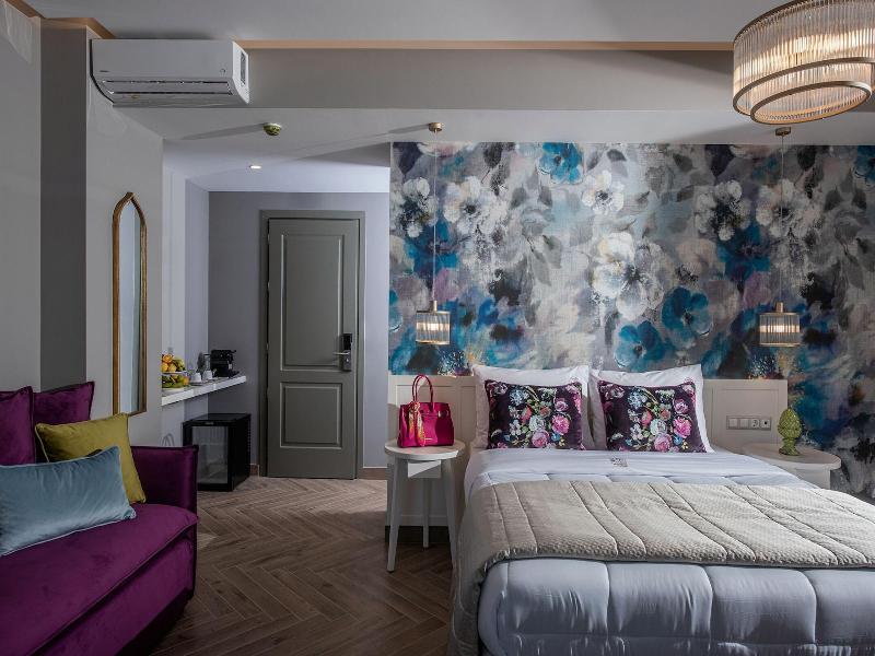 Vespera City Hotel — view