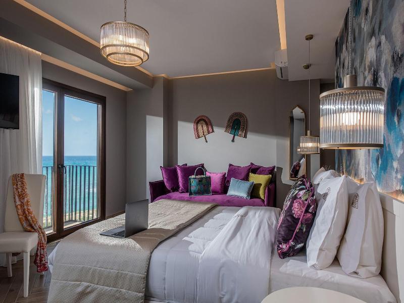 Vespera City Hotel image