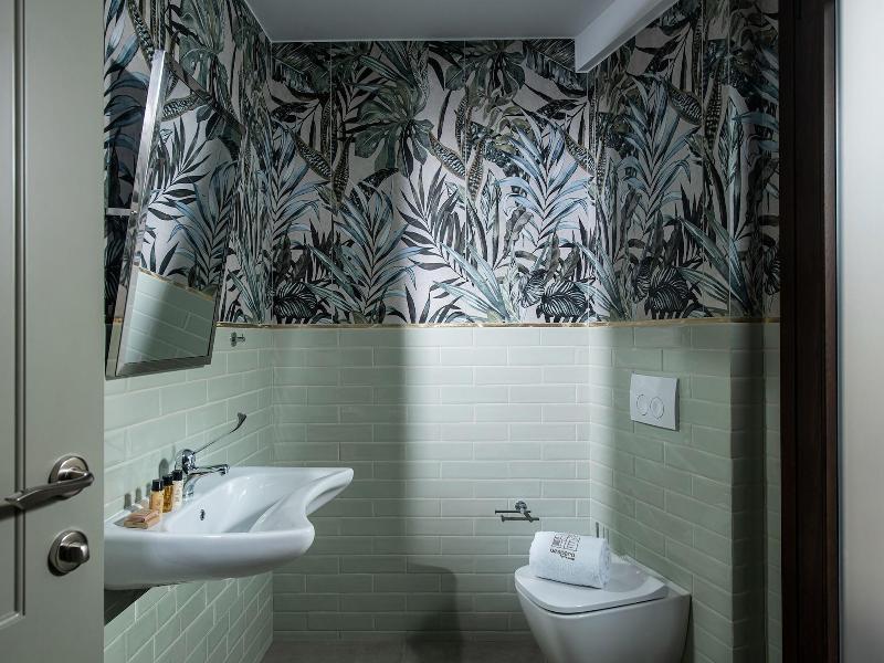 Vespera City Hotel image