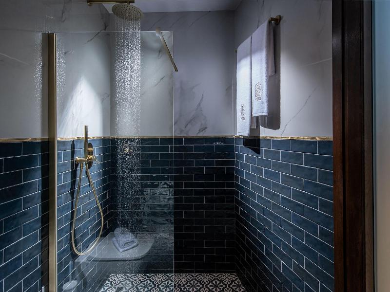 Vespera City Hotel image
