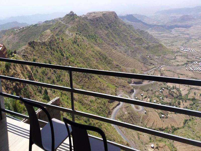 Halle Hotel Lalibela image