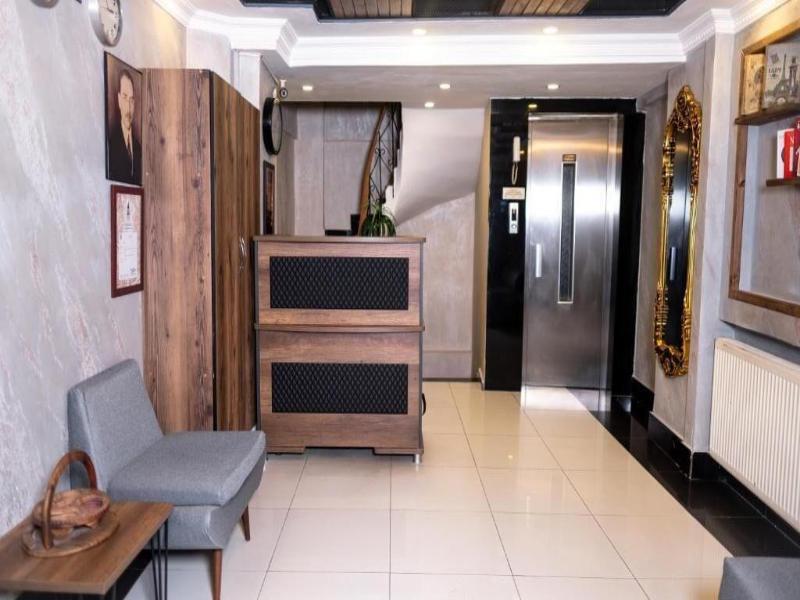 Insta Hotel Karakoy image