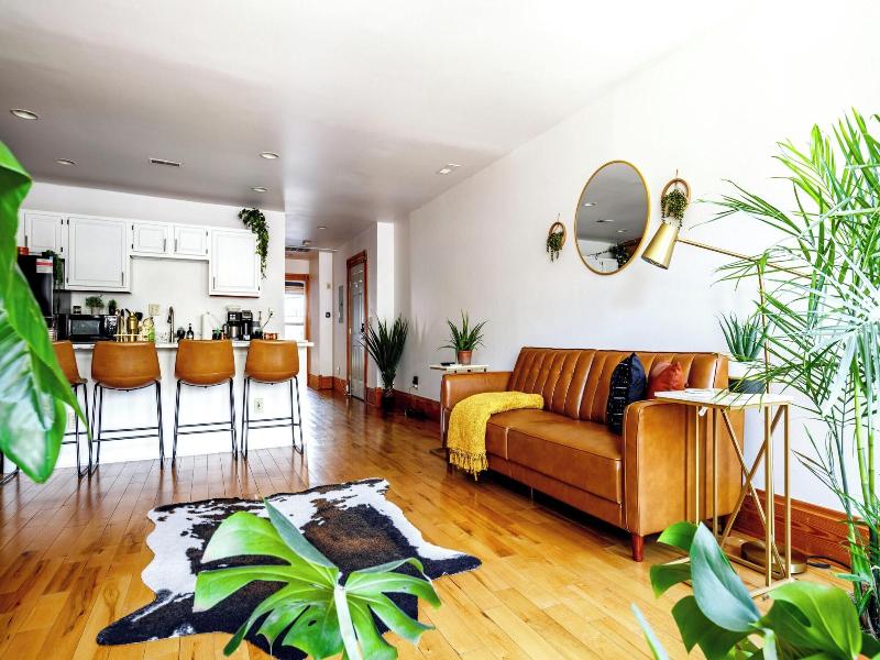 Jungle House Luxury Lofts Â€“ Short North High S image