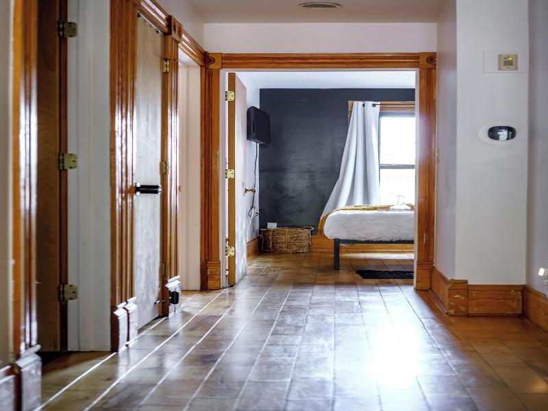 Jungle House Luxury Lofts Â€“ Short North High S image