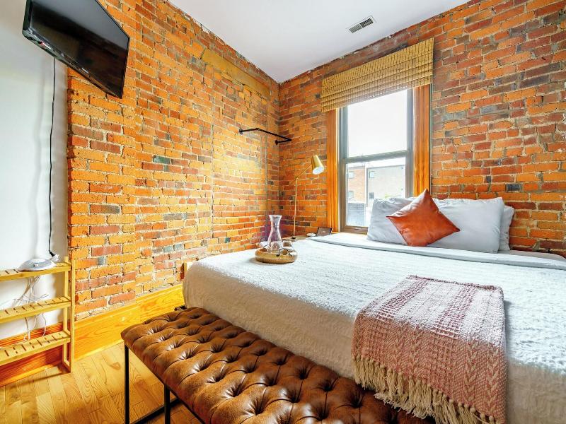 Jungle House Luxury Lofts Â€“ Short North High S image