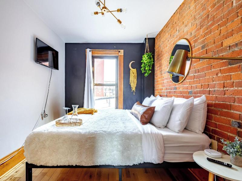 Jungle House Luxury Lofts Â€“ Short North High S image