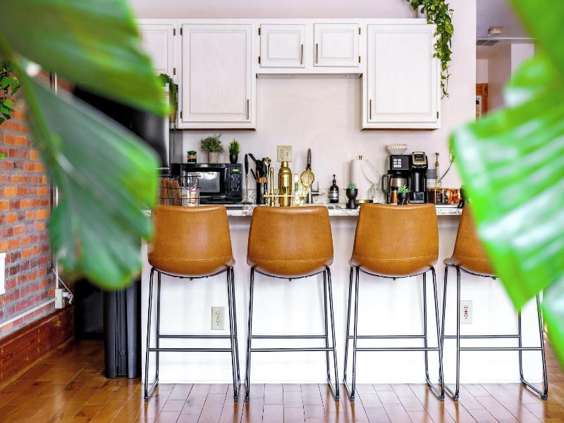 Jungle House Luxury Lofts Â€“ Short North High S image