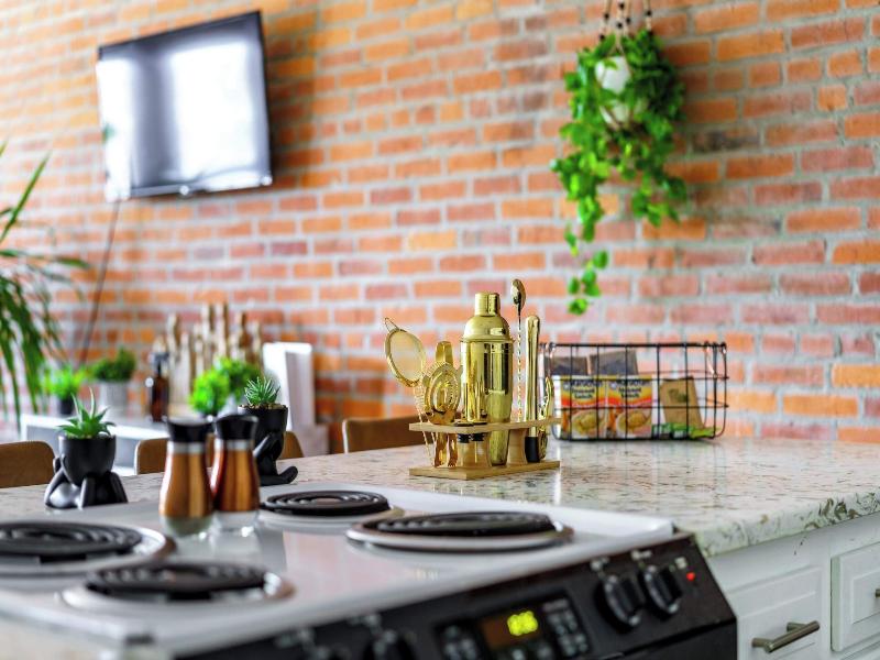 Jungle House Luxury Lofts Â€“ Short North High S image