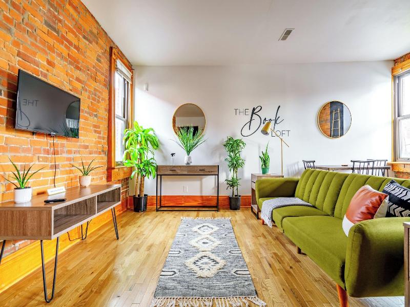 Jungle House Luxury Lofts Â€“ Short North High S image