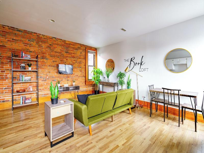 Jungle House Luxury Lofts Â€“ Short North High S image