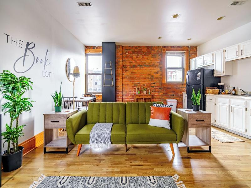 Jungle House Luxury Lofts Â€“ Short North High S image