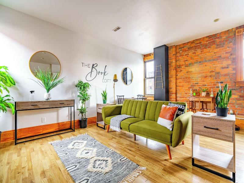 Jungle House Luxury Lofts Â€“ Short North High S image