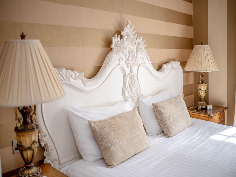 The Retreat New Forest image