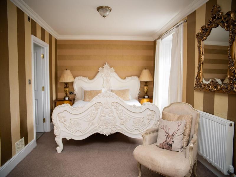 The Retreat New Forest image