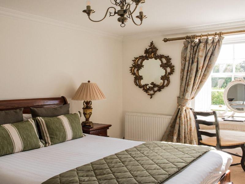 The Retreat New Forest image