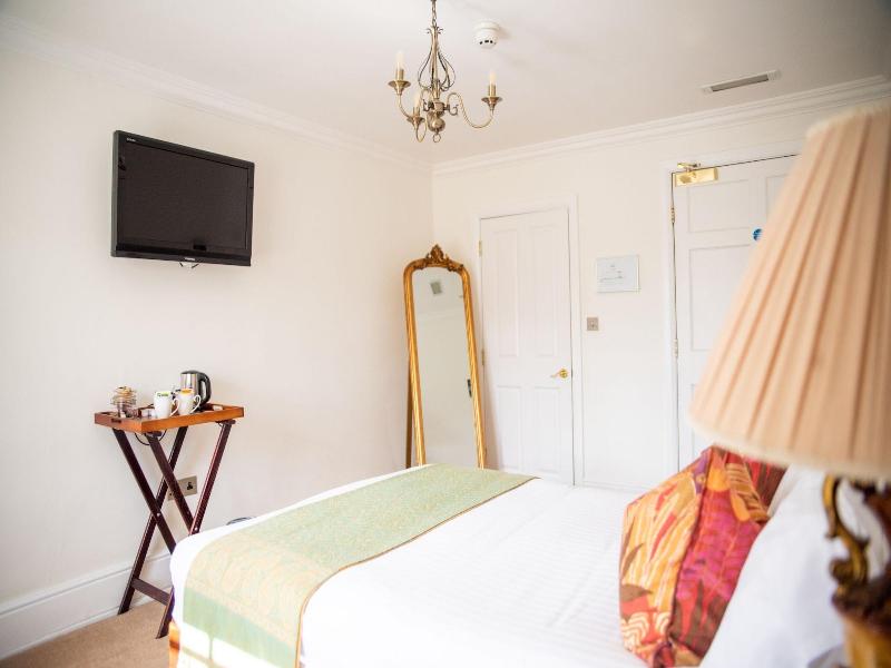 The Retreat New Forest image