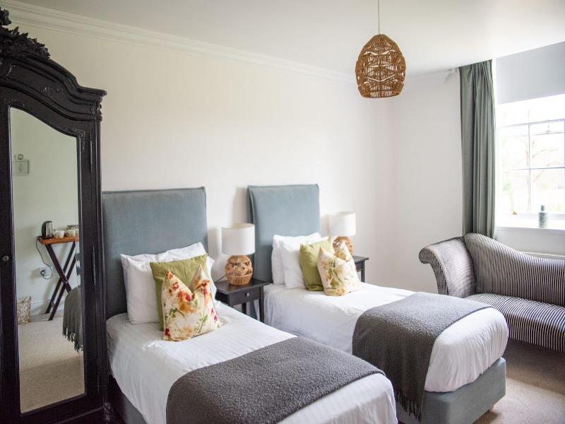 The Retreat New Forest image