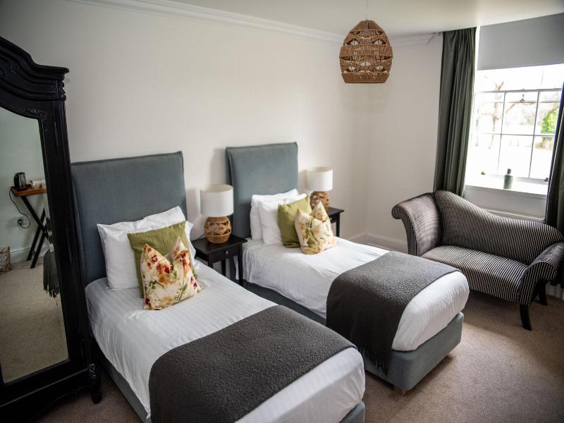 The Retreat New Forest image