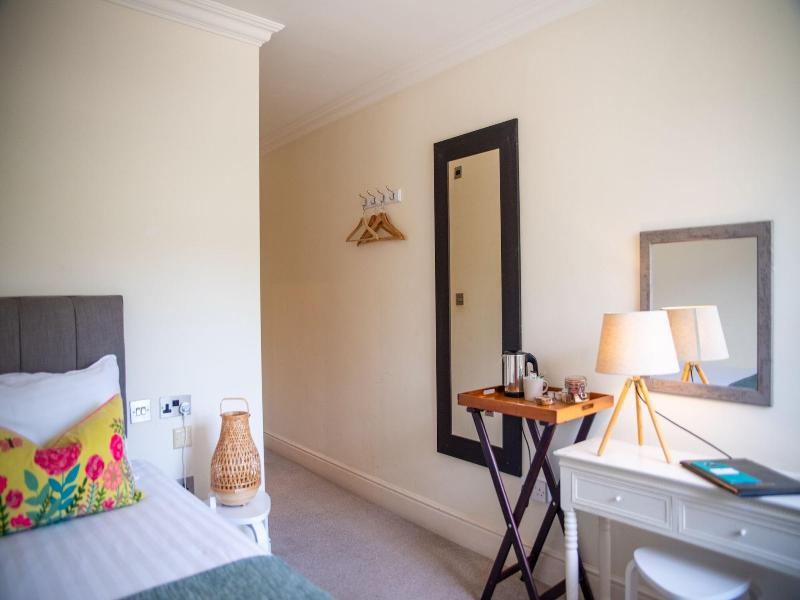 The Retreat New Forest image