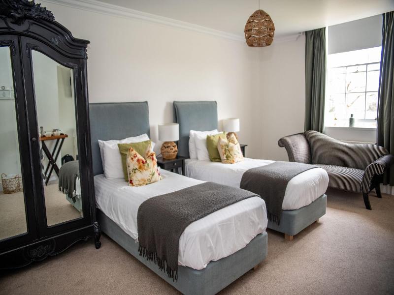 The Retreat New Forest image
