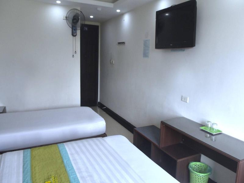 Sao Hotel Nguyen Ngoc Vu image