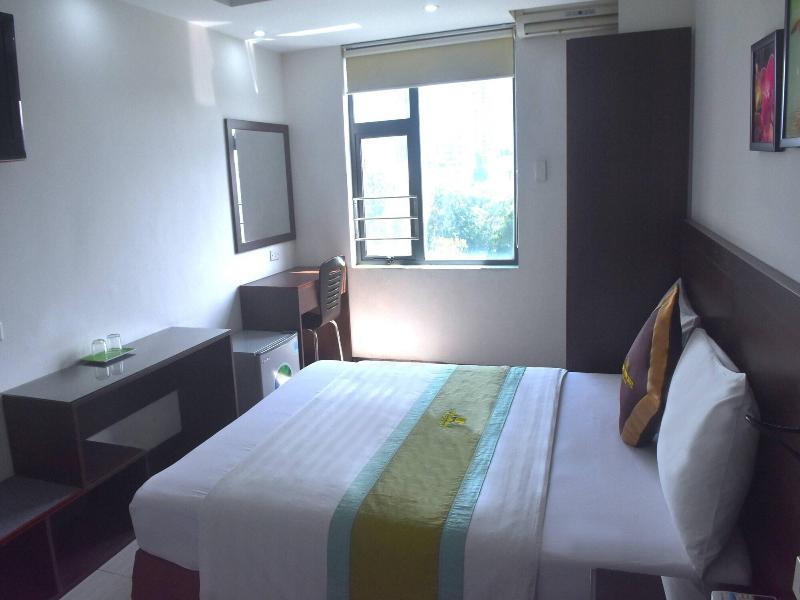 Sao Hotel Nguyen Ngoc Vu image