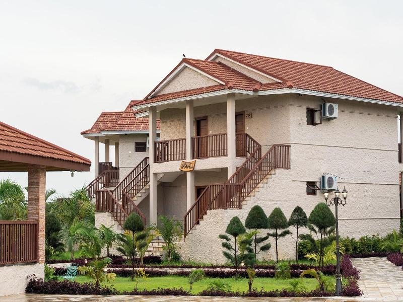 River Bank Jungle Resort image