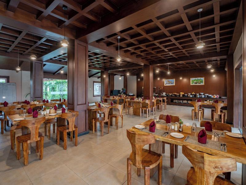 River Bank Jungle Resort image