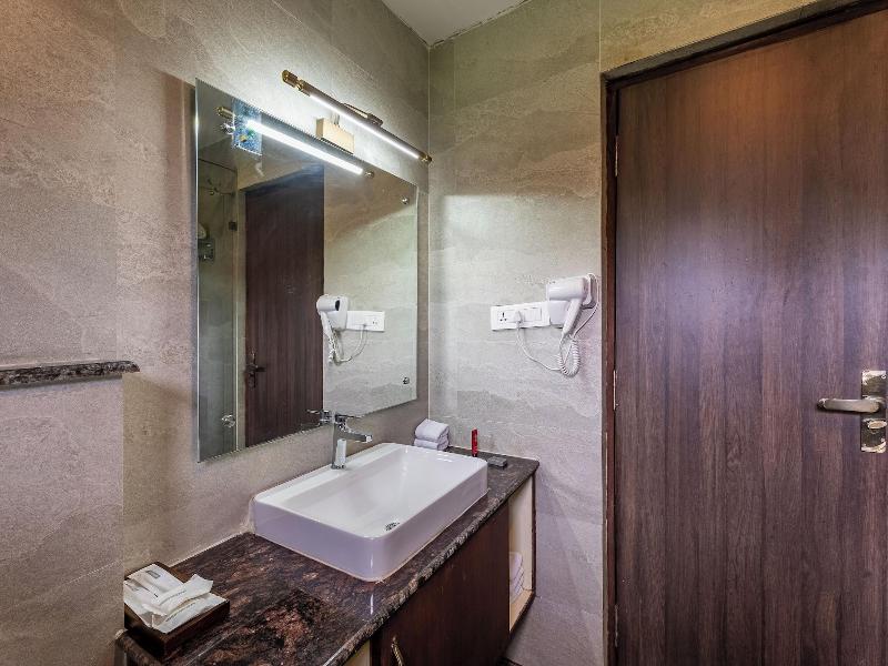 River Bank Jungle Resort image