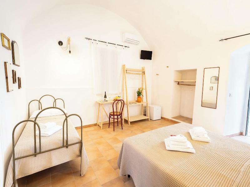 Tenuta Doxi image