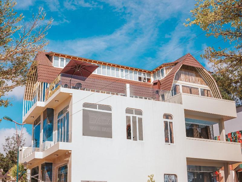 Quy Tai Premium Hotel image