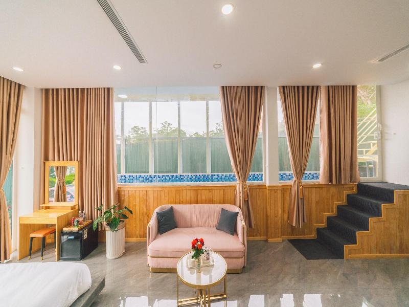 Quy Tai Premium Hotel image