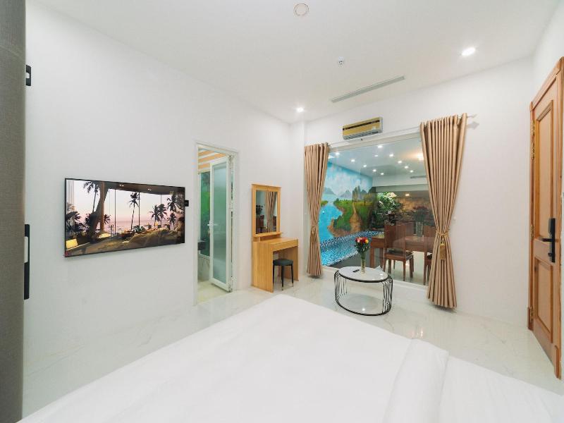 Quy Tai Premium Hotel image