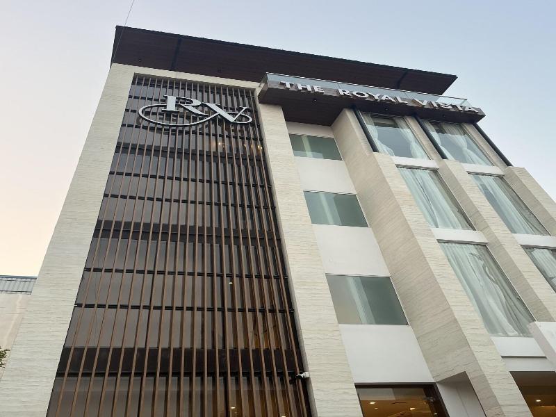 Hotel The Royal Vista image
