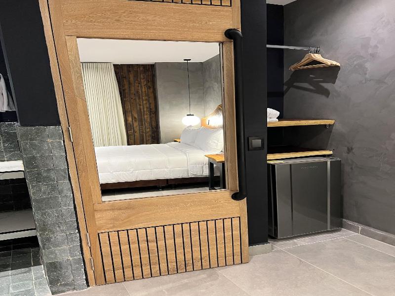 Hotel Zelva Negra image