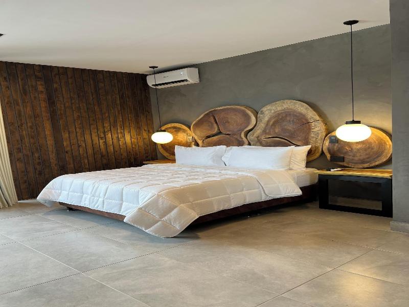 Hotel Zelva Negra image