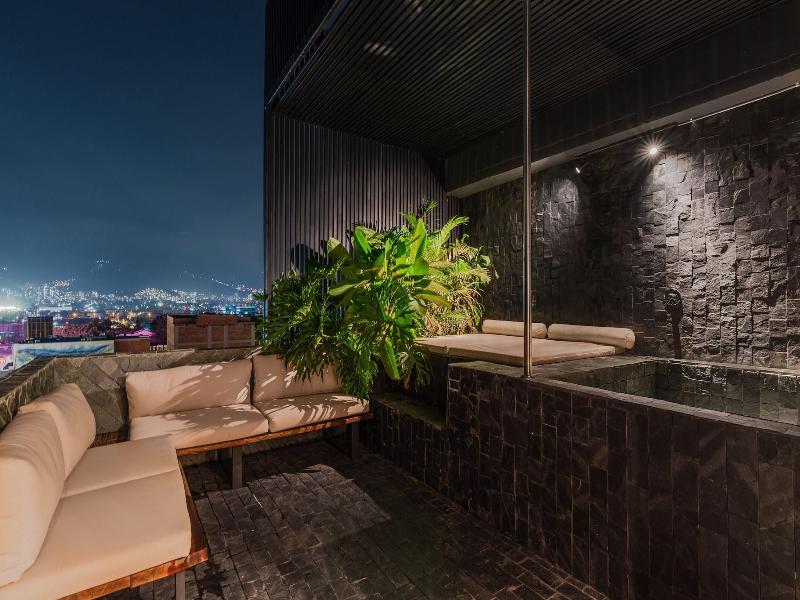 Hotel Zelva Negra image
