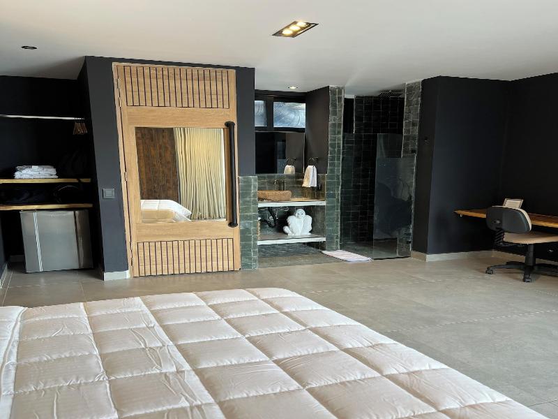 Hotel Zelva Negra image