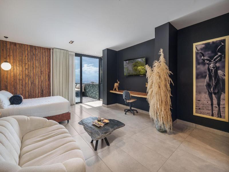 Hotel Zelva Negra image