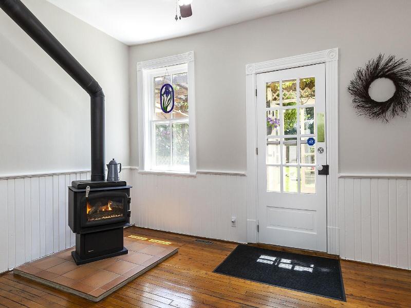 Rocklyn Inn Bed & Breakfast