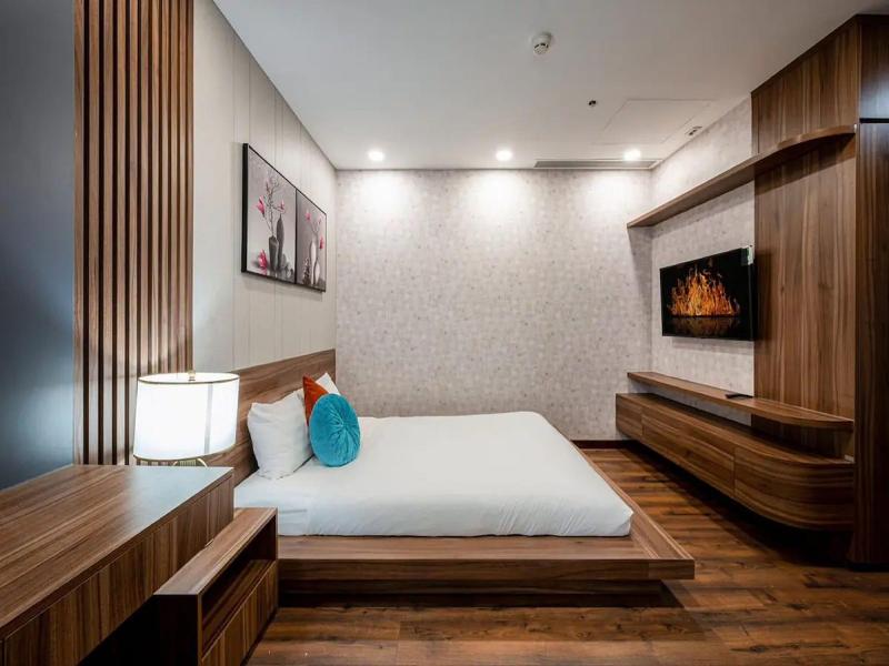 Terra Royal Luxury Vacation image