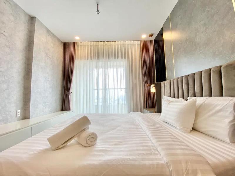 Terra Royal Luxury Vacation image