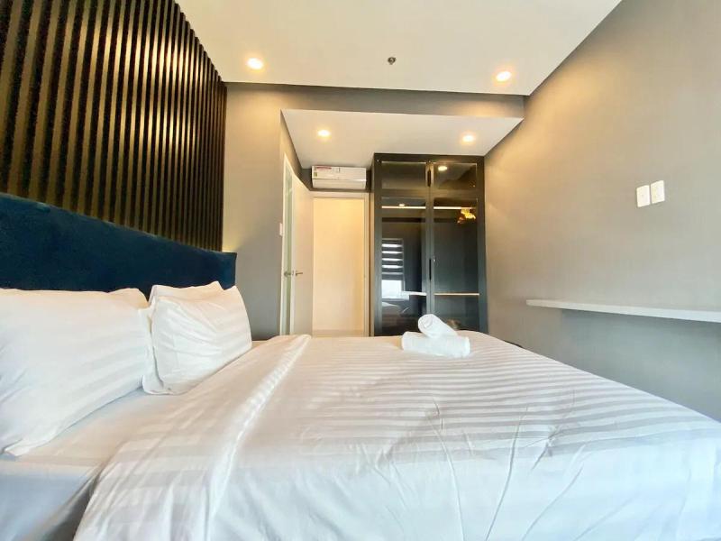 Terra Royal Luxury Vacation image