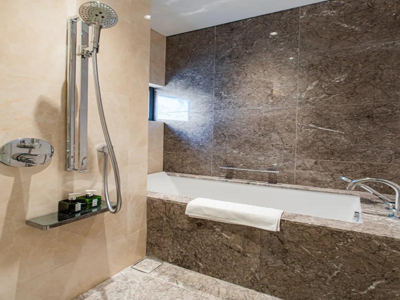 Terra Royal Luxury Vacation image