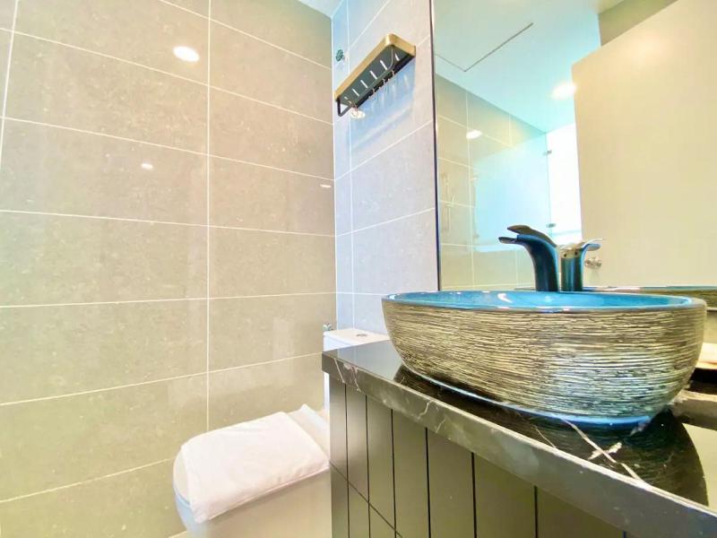 Terra Royal Luxury Vacation image
