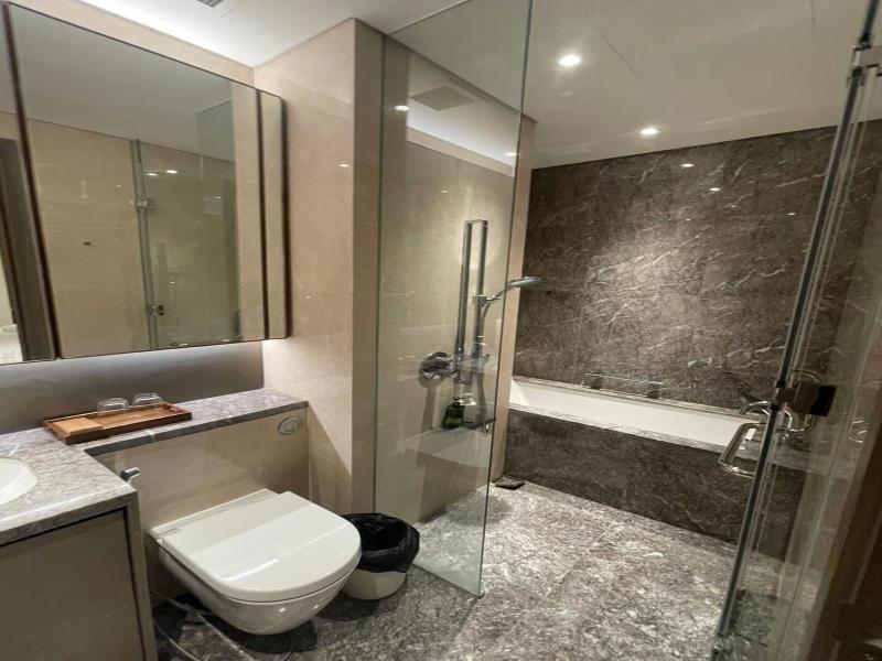 Terra Royal Luxury Vacation image